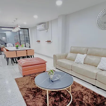 Center Bangrak At Bangkok Apartment Exterior photo